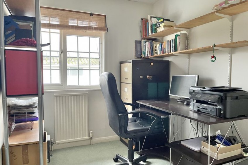 Images for Telegraph Lane, Esher