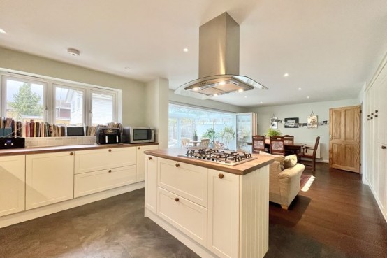 Images for Telegraph Lane, Esher EAID:MatthewPierce BID:Matthew Pierce