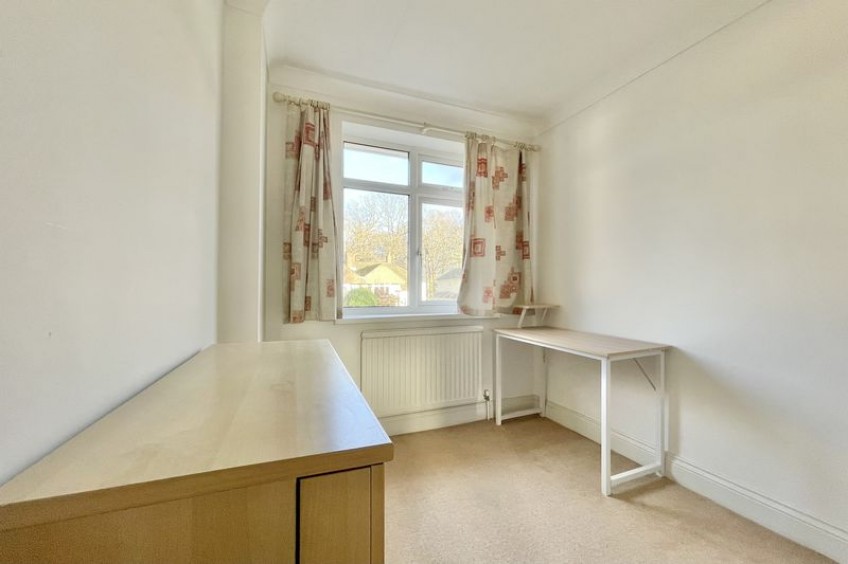 Images for Lower Wood Road Claygate