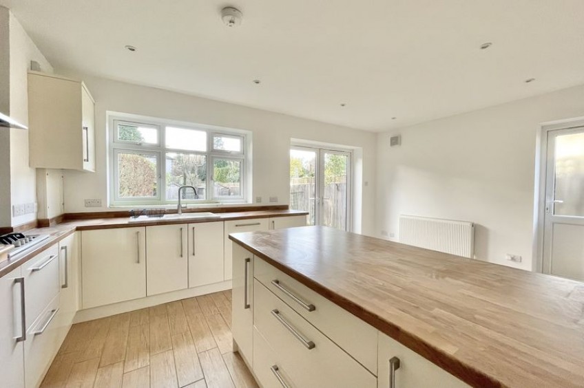 Images for Lower Wood Road Claygate