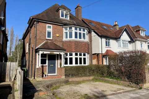 Raleigh Drive, Esher - EAID:MatthewPierce, BID:Matthew Pierce