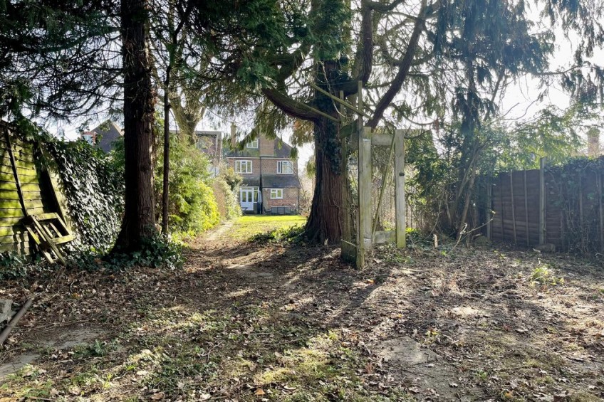 Images for Raleigh Drive, Esher