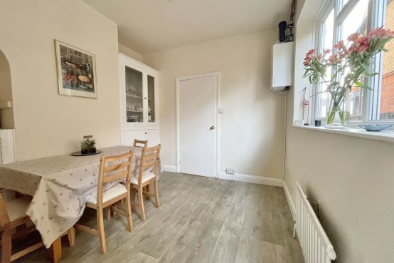 Images for Raleigh Drive, Esher EAID:MatthewPierce BID:Matthew Pierce