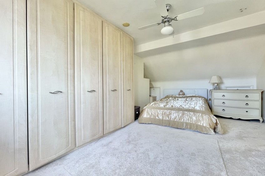 Images for Telegraph Lane, Claygate