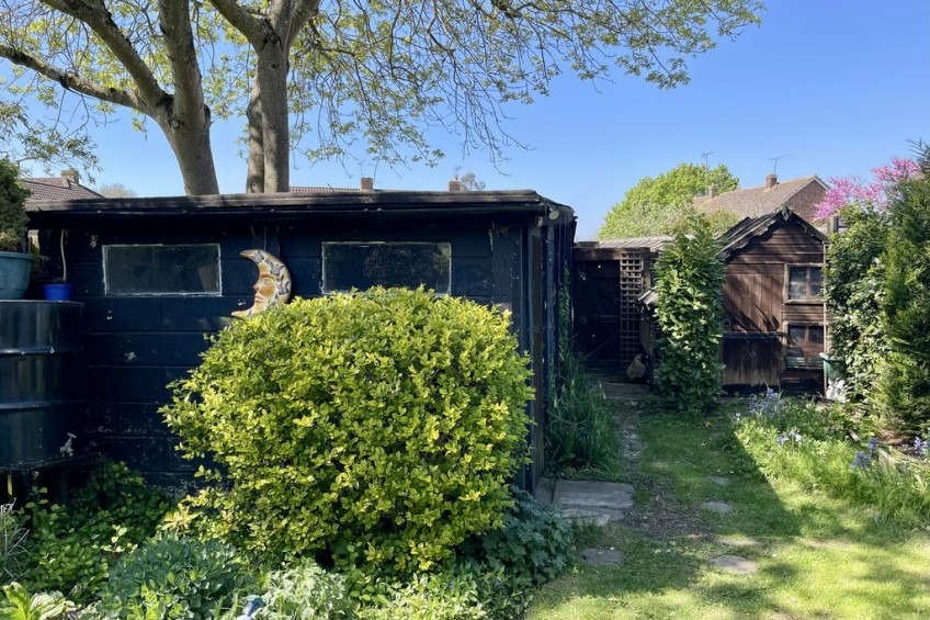 Images for Telegraph Lane, Claygate