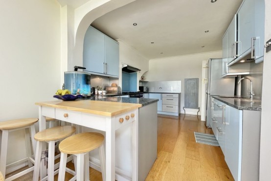 Images for Telegraph Lane, Claygate EAID:MatthewPierce BID:Matthew Pierce