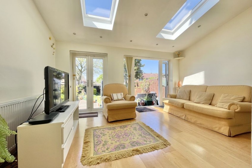 Images for Telegraph Lane, Claygate