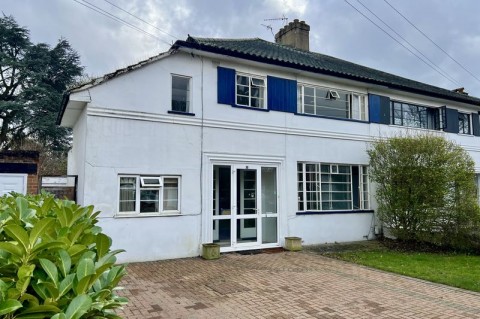 The Woodlands, Esher - EAID:MatthewPierce, BID:Matthew Pierce