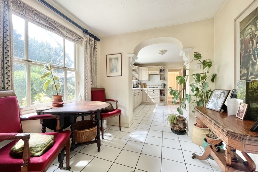 Images for Tower Gardens, Esher