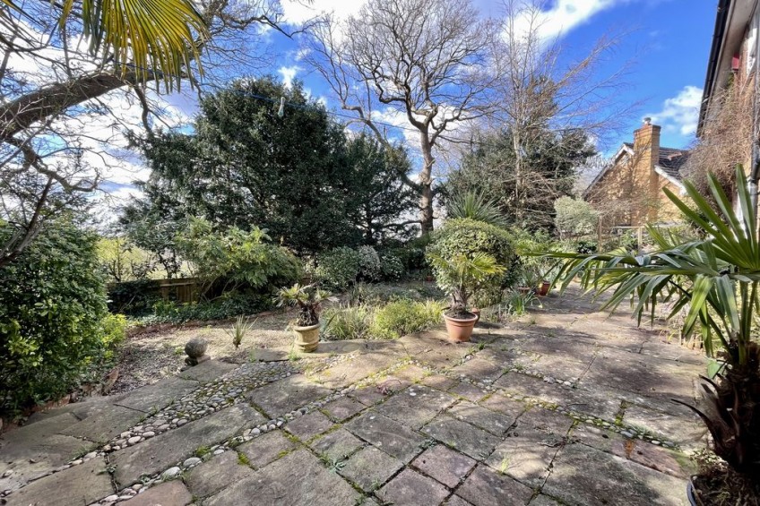 Images for Tower Gardens, Esher