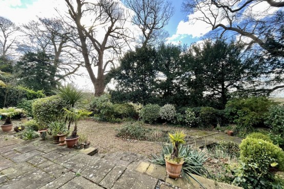 Images for Tower Gardens, Esher EAID:MatthewPierce BID:Matthew Pierce