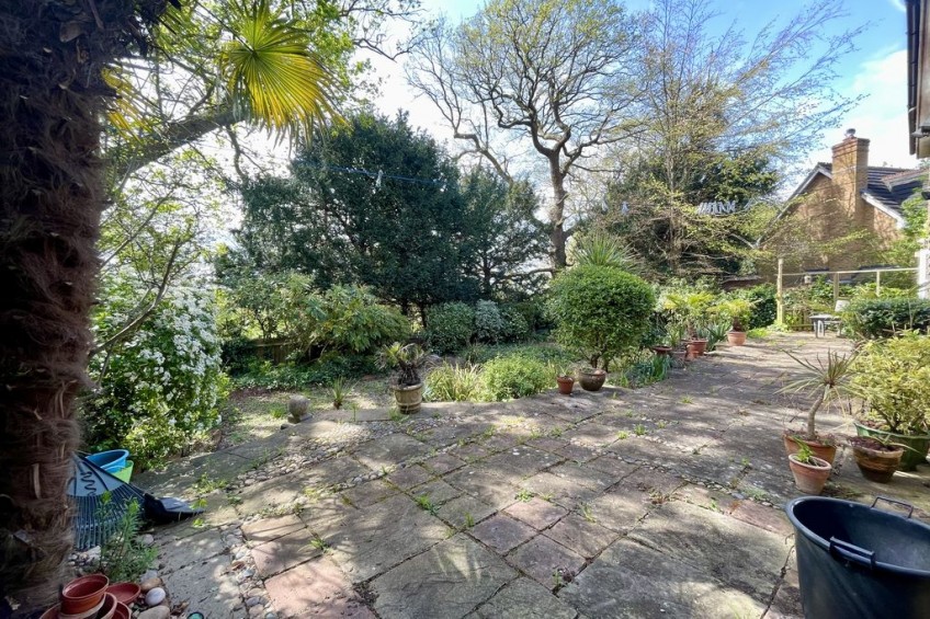 Images for Tower Gardens, Esher