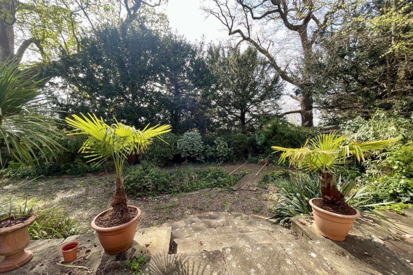 Images for Tower Gardens, Esher