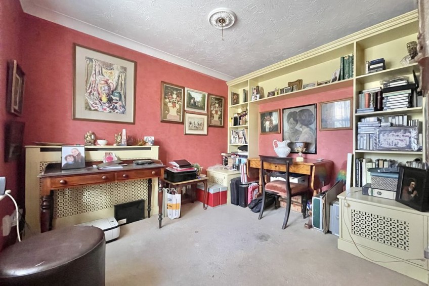 Images for Tower Gardens, Esher