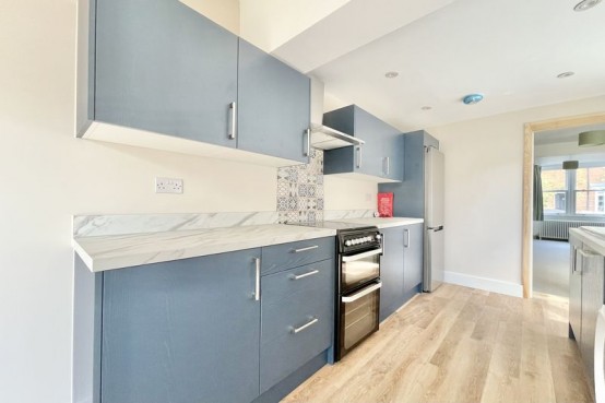 Images for Station Road Claygate Surrey EAID:MatthewPierce BID:Matthew Pierce