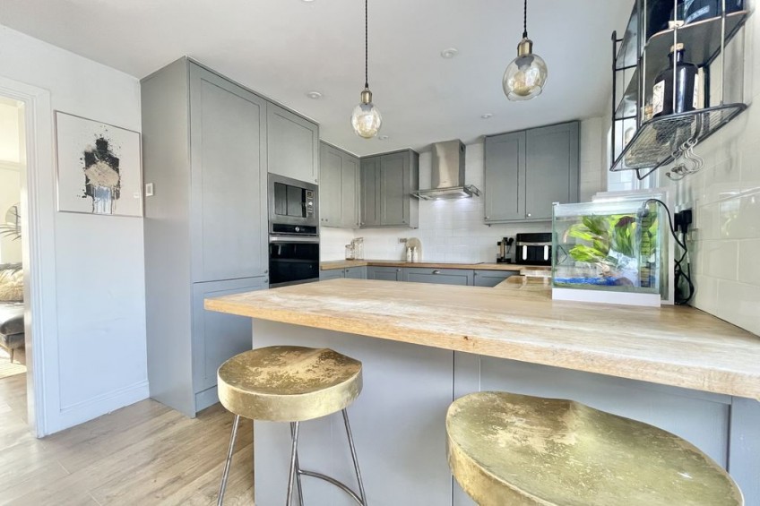 Images for Holroyd Road, Claygate