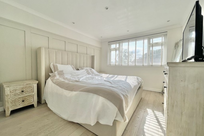 Images for Holroyd Road, Claygate