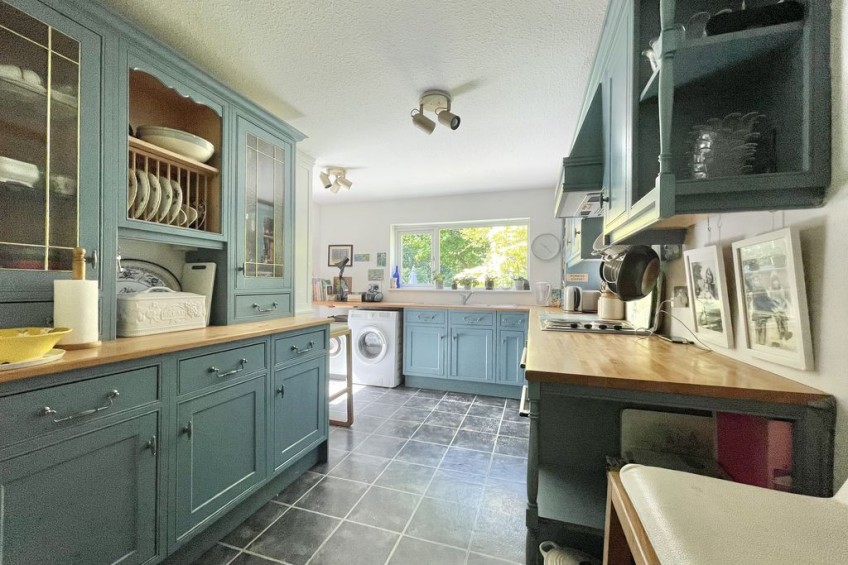 Images for Common Road, Claygate