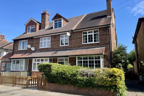 Common Road, Claygate - EAID:MatthewPierce, BID:Matthew Pierce