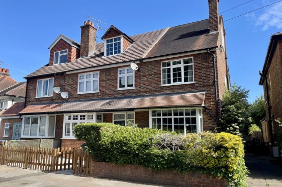 Images for Common Road, Claygate EAID:MatthewPierce BID:Matthew Pierce