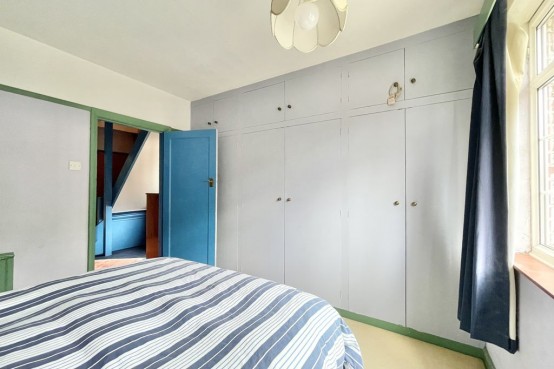 Images for Common Road, Claygate EAID:MatthewPierce BID:Matthew Pierce
