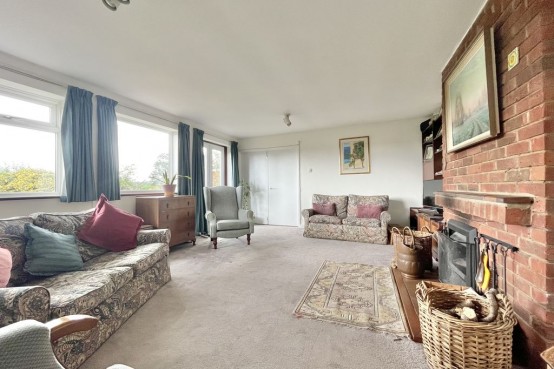 Images for Queen Anne Drive, Esher EAID:MatthewPierce BID:Matthew Pierce