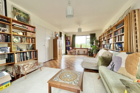 Images for Queen Anne Drive, Esher EAID:MatthewPierce BID:Matthew Pierce