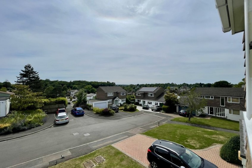 Images for Oakhill, Claygate
