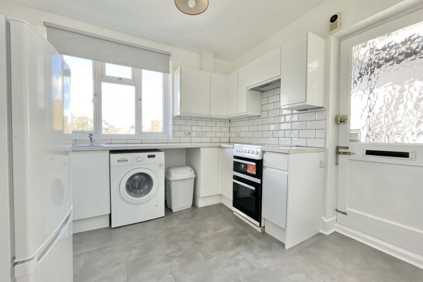 Images for Hare Lane, Claygate