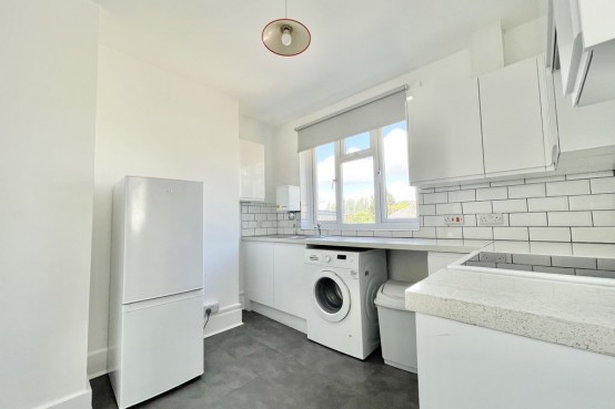 Images for Hare Lane, Claygate EAID:MatthewPierce BID:Matthew Pierce