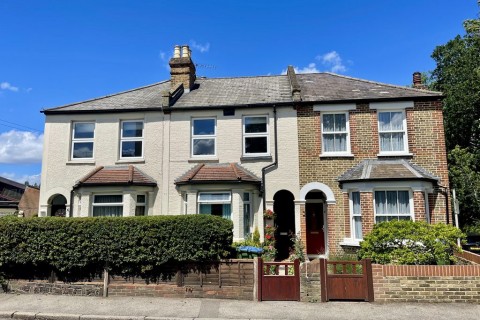 Claygate, Esher - EAID:MatthewPierce, BID:Matthew Pierce