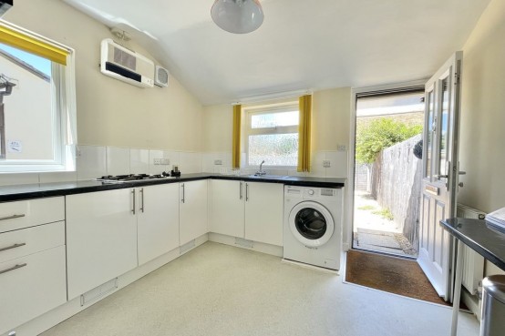 Images for Claygate, Esher EAID:MatthewPierce BID:Matthew Pierce