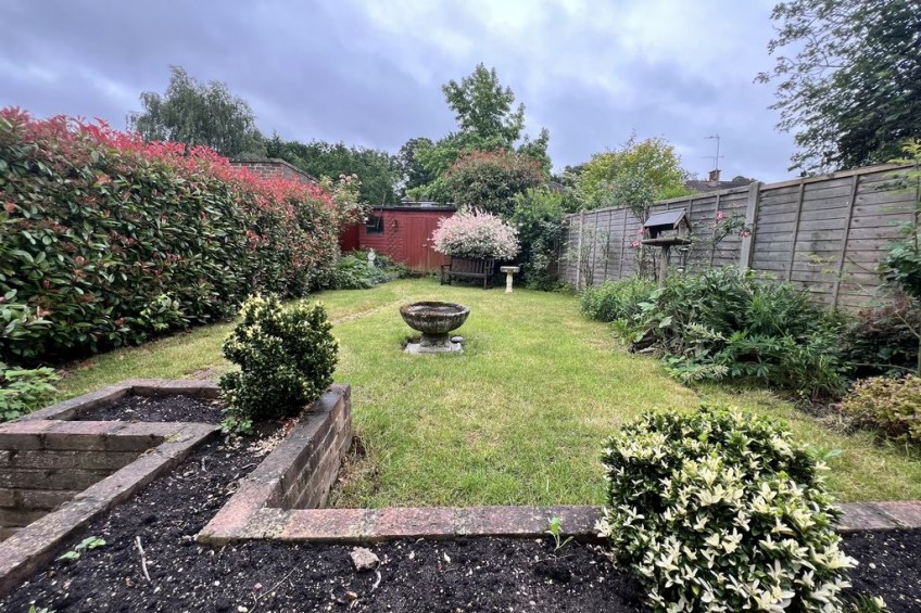 Images for Lyfield, Oxshott