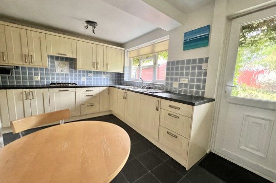 Images for Lyfield, Oxshott EAID:MatthewPierce BID:Matthew Pierce