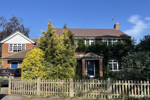 Trystings Close, Claygate - EAID:MatthewPierce, BID:Matthew Pierce