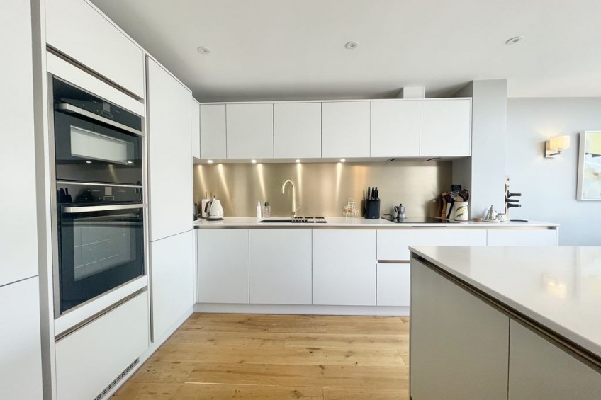 Images for Old Claygate Lane, Claygate