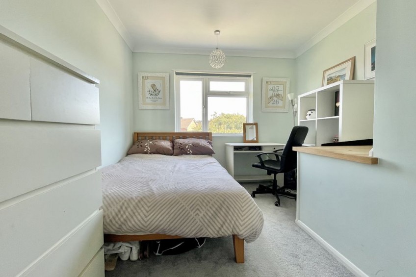 Images for Brookfield Gardens Claygate