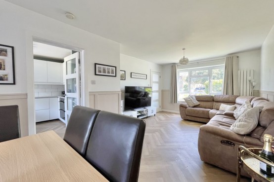 Images for Brookfield Gardens Claygate EAID:MatthewPierce BID:Matthew Pierce