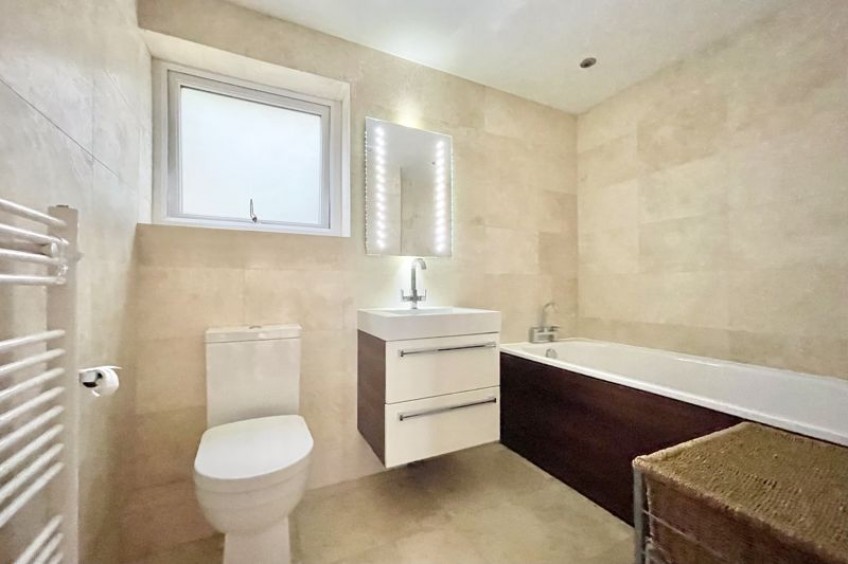 Images for Forge Drive, Claygate