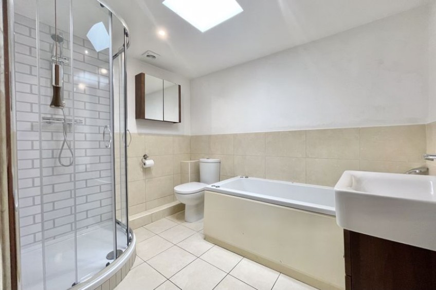 Images for Coverts Road, Claygate