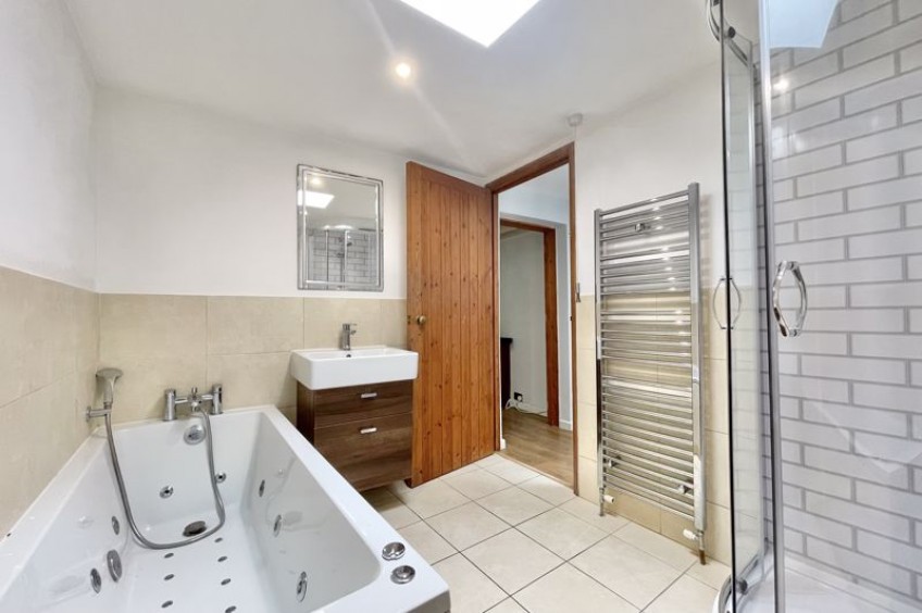 Images for Coverts Road, Claygate