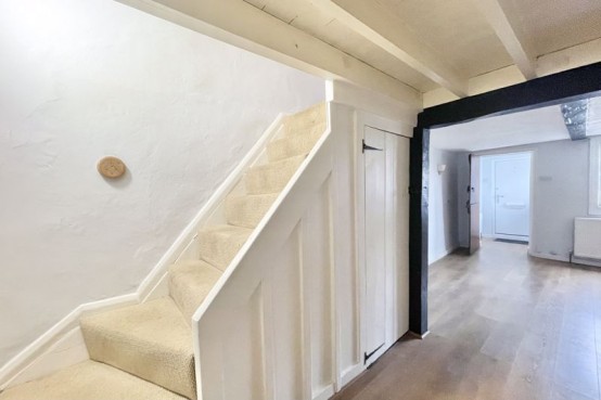 Images for Coverts Road, Claygate EAID:MatthewPierce BID:Matthew Pierce