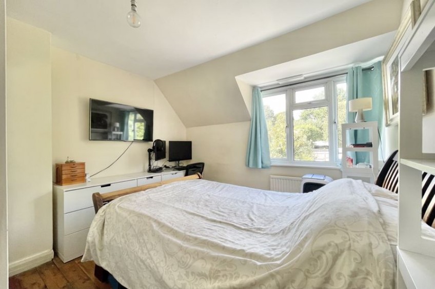 Images for Vale Road, Claygate