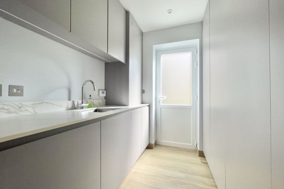 Images for Rosehill, Claygate EAID:MatthewPierce BID:Matthew Pierce