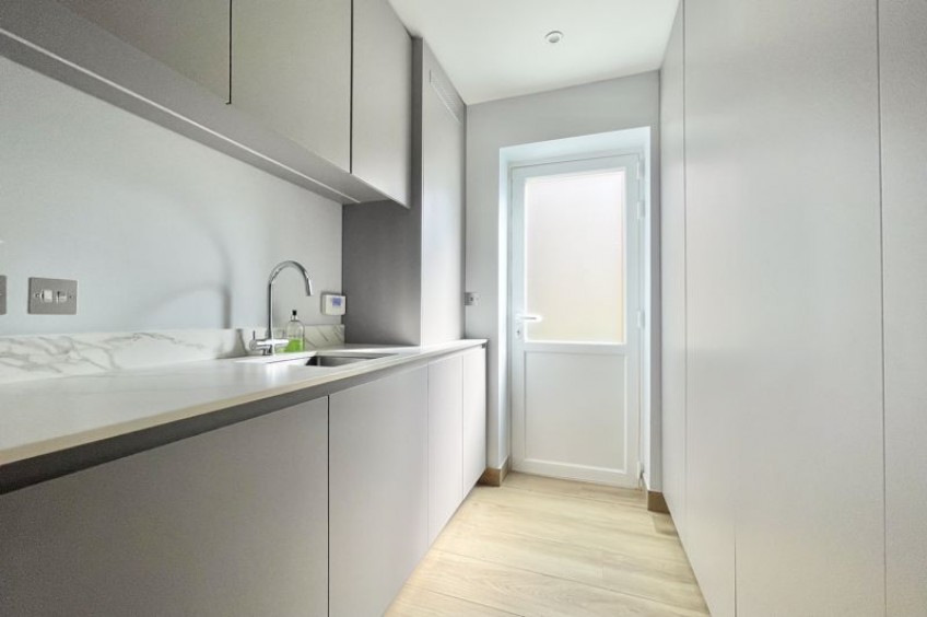 Images for Rosehill, Claygate