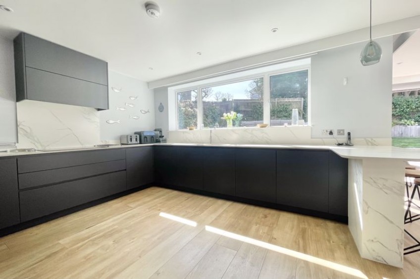 Images for Rosehill, Claygate
